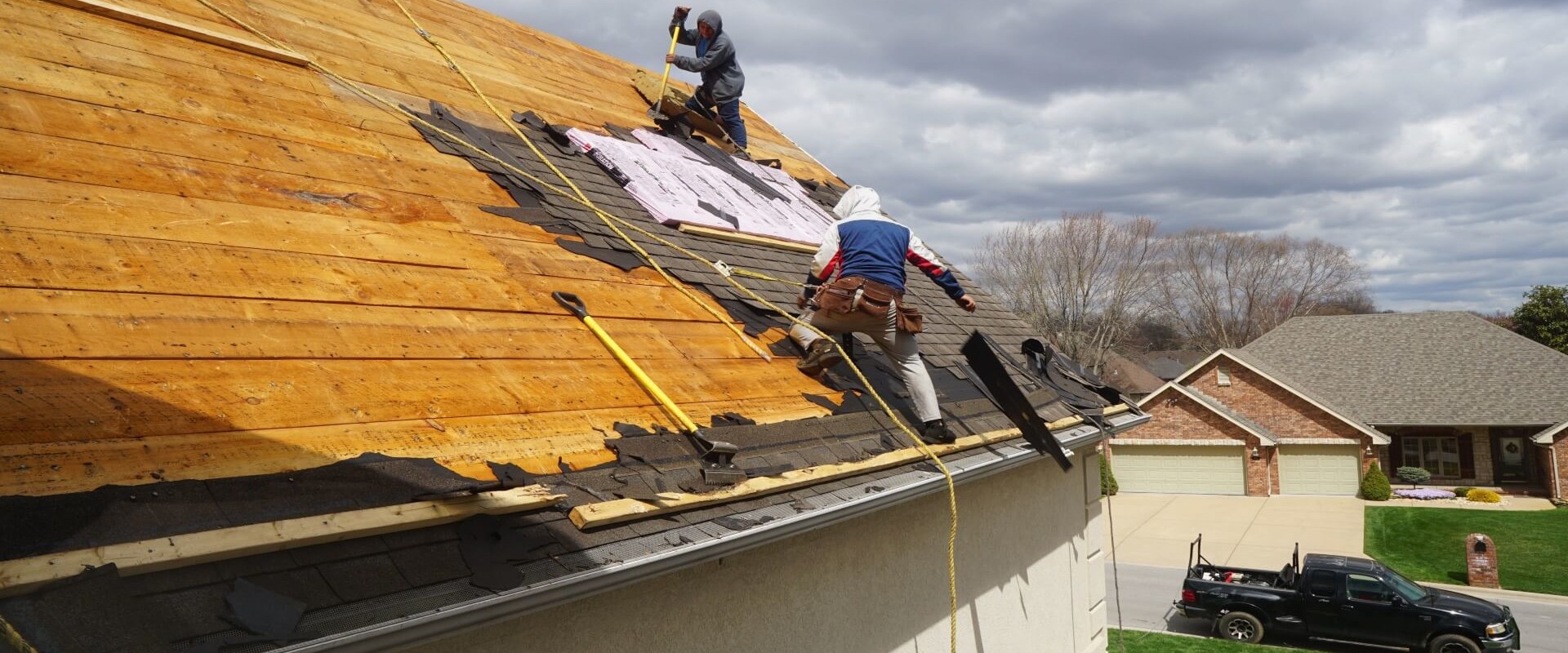 What to Expect From a Roofing Company